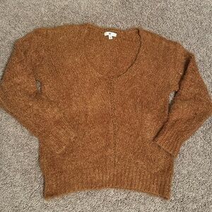 Boutique sweater- soft and cozy. Like new. Gorgeous pumpkin color